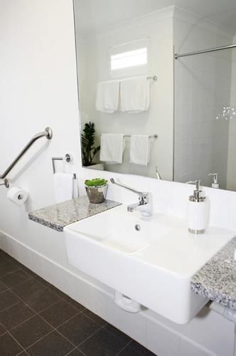 Albany Central Apartments Bagian luar foto