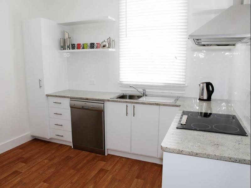 Albany Central Apartments Bagian luar foto